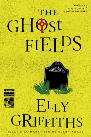 [Ruth Galloway 07] • The Ghost Fields